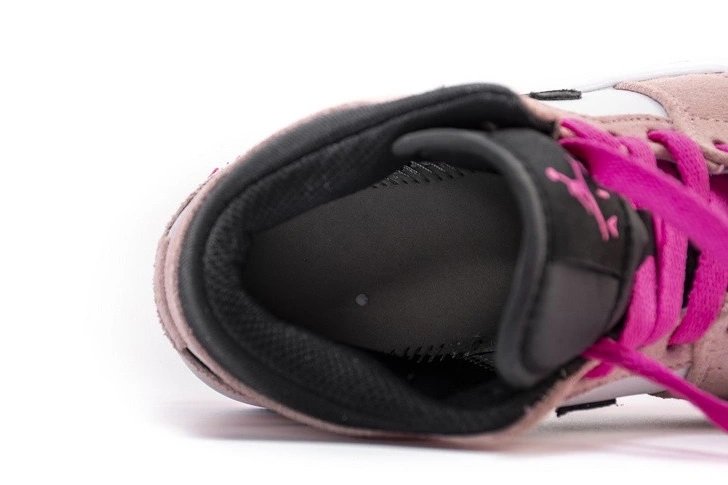 Crimson 852542-801 air Jordan 1  Tint Mid 1231